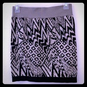 Guess Bodycon skirt